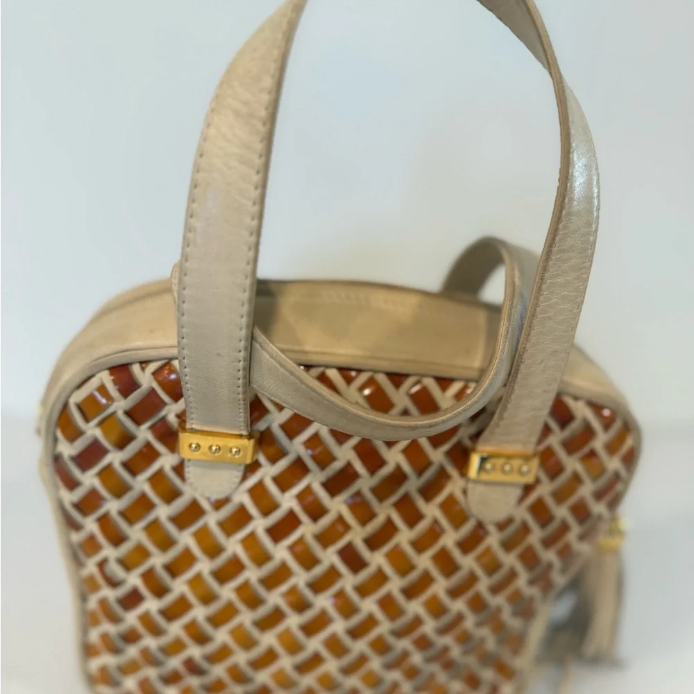 Bally Vintage Tan and Cream Woven Leather Bag - Picture 11 of 14